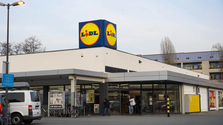 Adiós a los vinos caros: Lidl lanza su oferta imbatible para estas fiestas