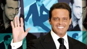 El pasado oculto de Luis Miguel en España: el pueblo de Cádiz donde suspendía cuatro asignaturas y volvía locos a sus vecinos