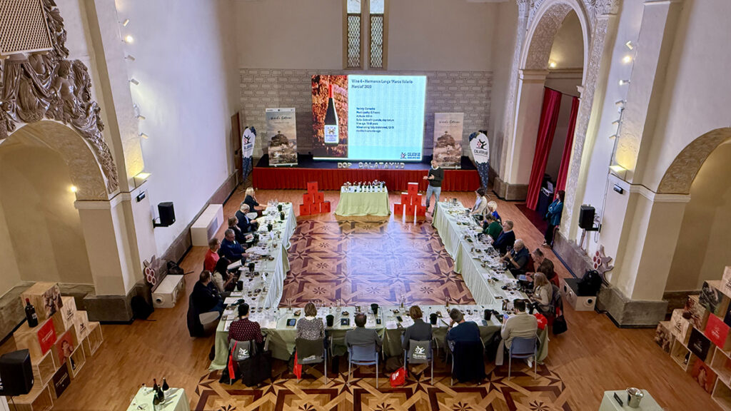 Master of Wine Álvaro Ribalta confirma el giro de estilo en Calatayud: MW Aula San Benito