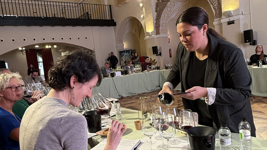 Master of Wine Álvaro Ribalta confirma el giro de estilo en Calatayud: MW Cata 2