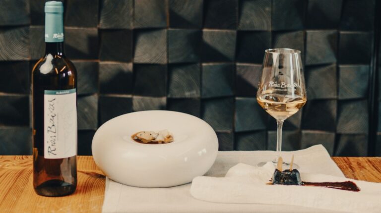 Maridajes sorprendentes con Rías Baixas Albariño y platos del restaurante Albanta 32 Maridajes sorprendentes con Rias Baixas Albarino y platos del restaurante