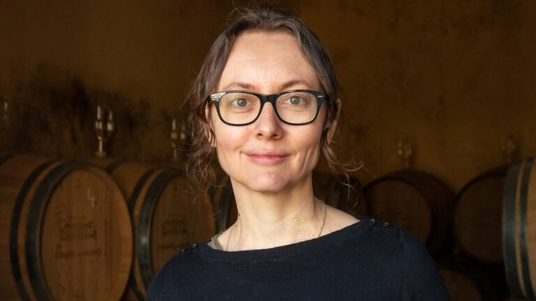Pascaline Lepeltier: la maestra del vino que une paladares y personalidades 33 QVWBQ3A755EPNCPUU23U2ABSEE