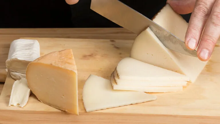 El secreto mejor guardado de la A-4: la quesería artesana donde los expertos paran antes de llegar a Despeñaperros