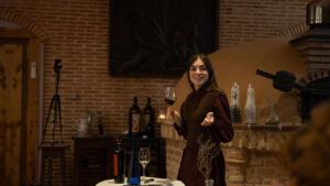 Teresa Sanz tercera generacion del proyecto familiar y directora de Comunicacion y Enoturismo