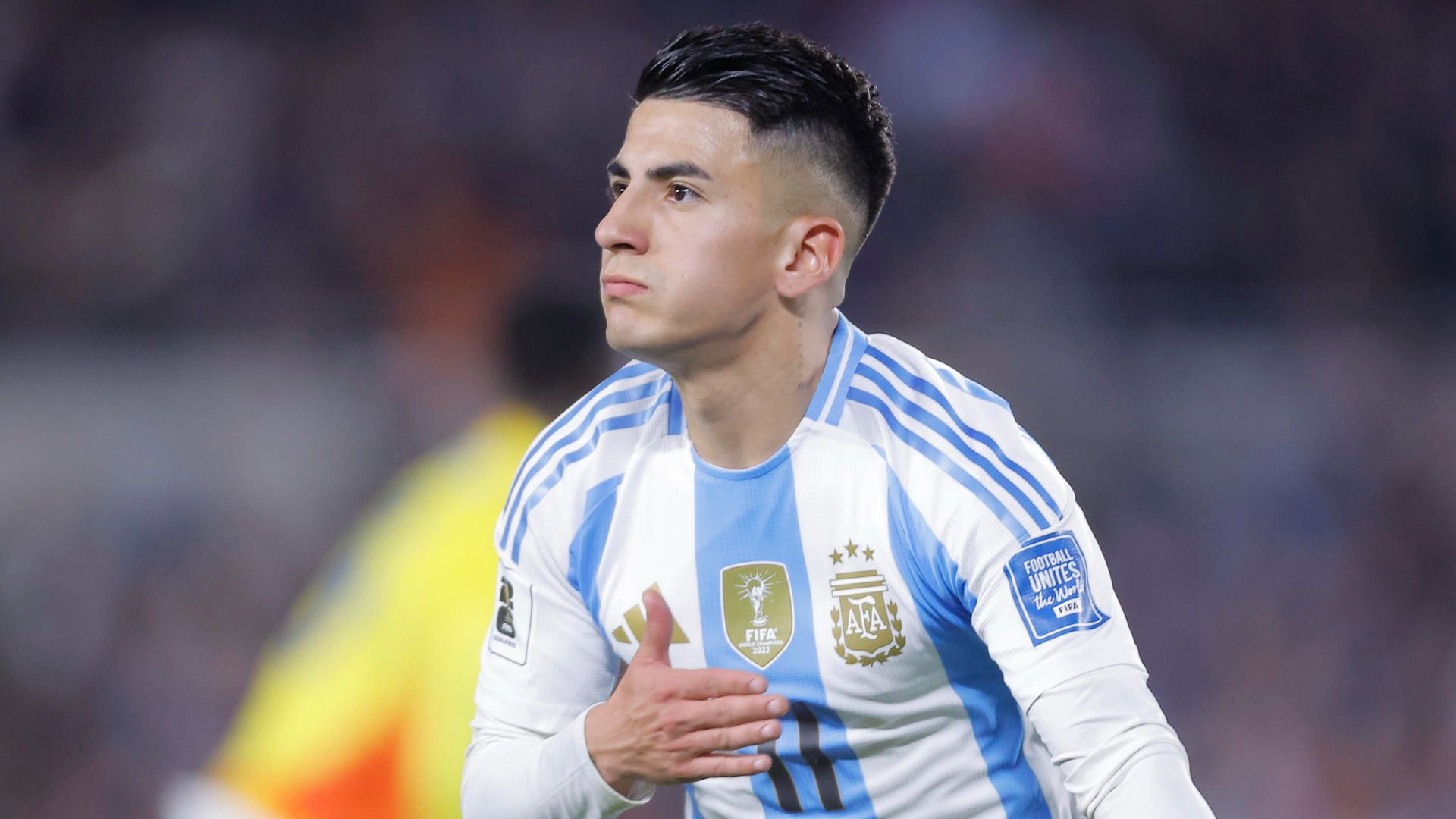 Las raíces de Thiago Almada que pocos conocen: el barrio donde aprendió a gambetear a la adversidad 1 Thiago Almada