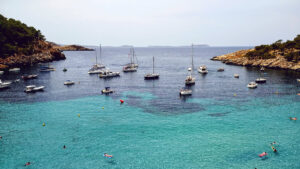 Ni Maldivas ni Mykonos: el destino español que elige la élite mundial para este agosto