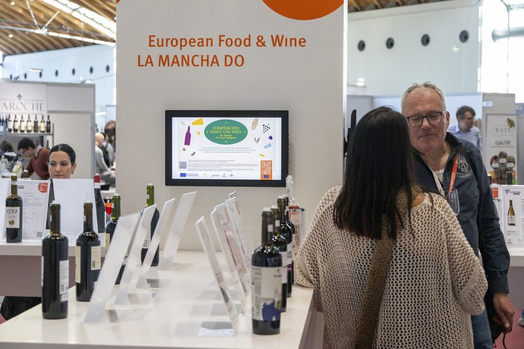 Tunel de cata dentro de la campana European food Wine