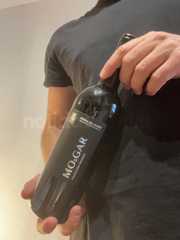 Por solo 18€, este tinto de Ribera del Duero es el vino perfecto para San Valentín 2 Vino Mogar Coleccion Privada