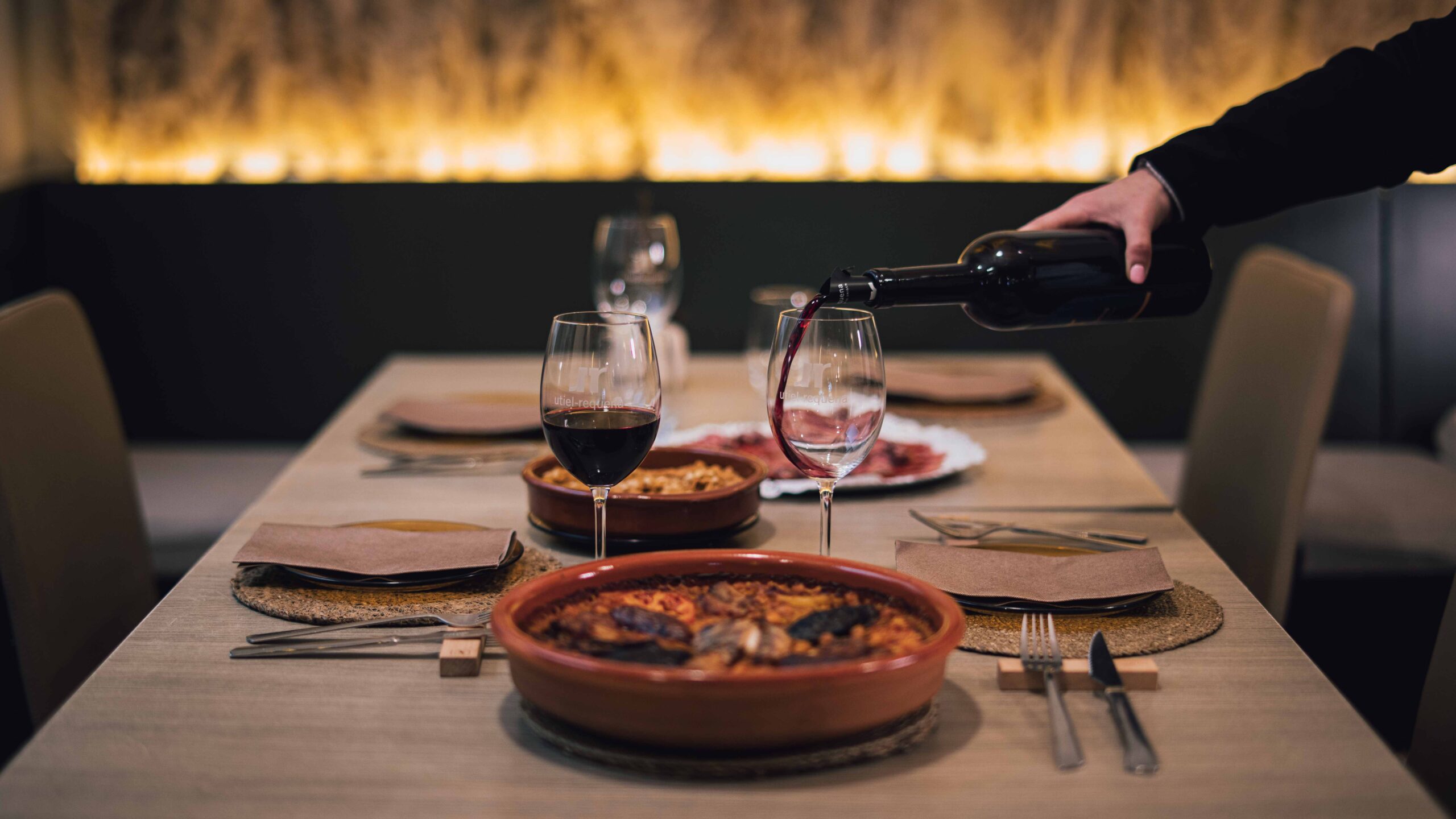 Los mejores vinos para celebrar San Valentín con amor y amistad 1 Vinos ideales para celebrar San Valentin con amor y amistad scaled