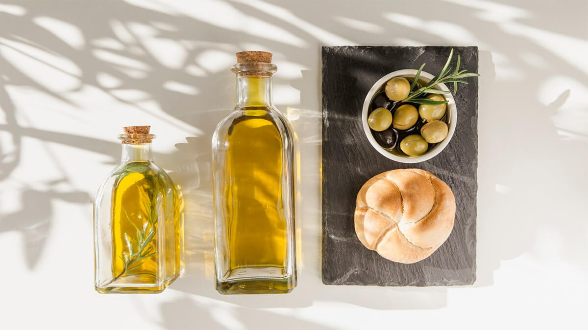 Este aceite de oliva se produce en un parque natural andaluz y es uno de los más premiados del mundo 1 aceite