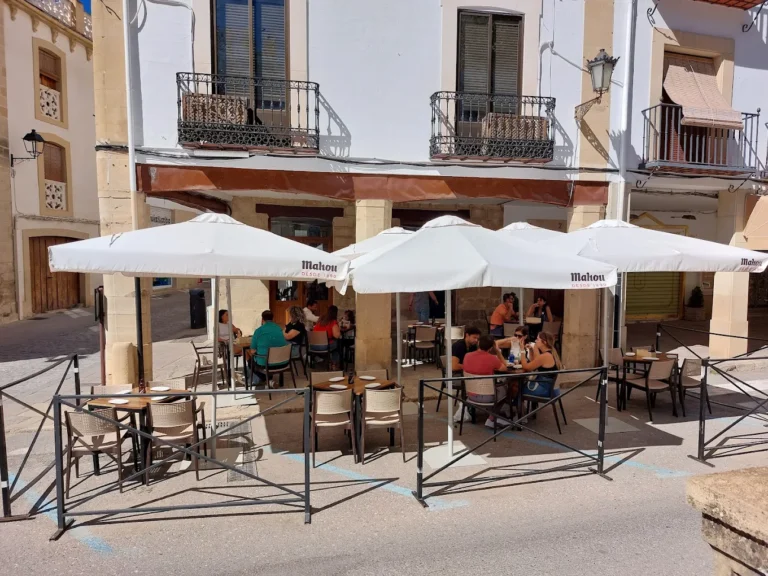 ajedrea baeza