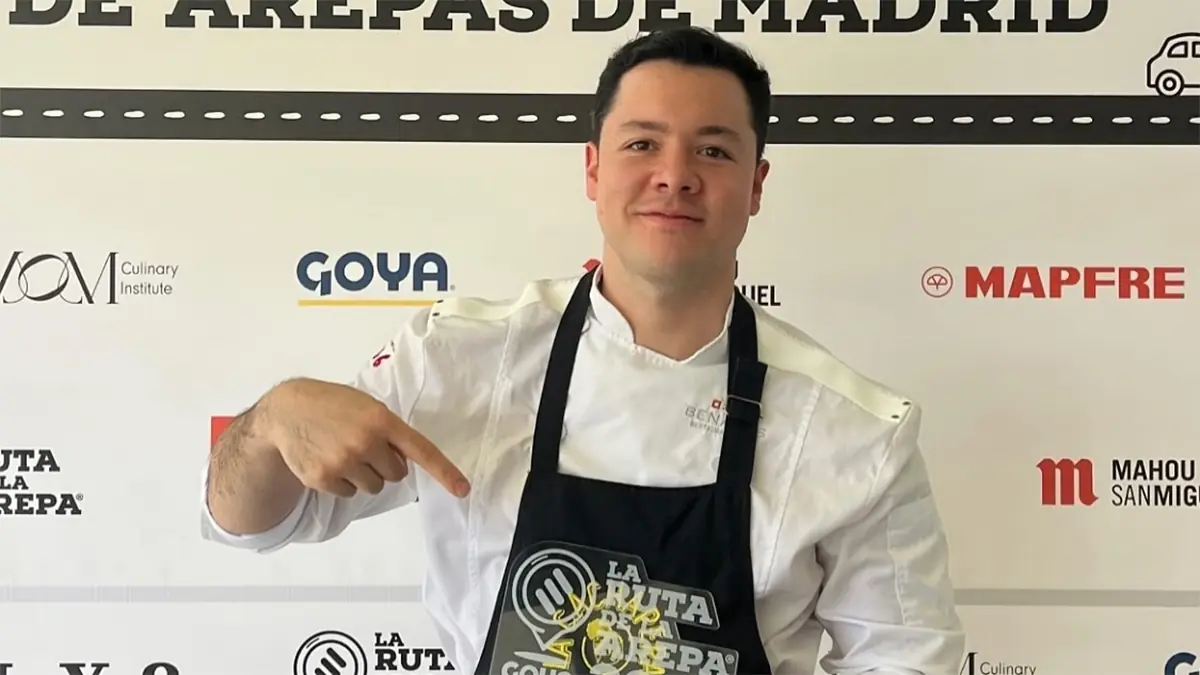 Olvida el aceite: el truco del chef Luis Ojeda para que el pollo al horno quede insultantemente jugoso 1 chef Luis Ojeda