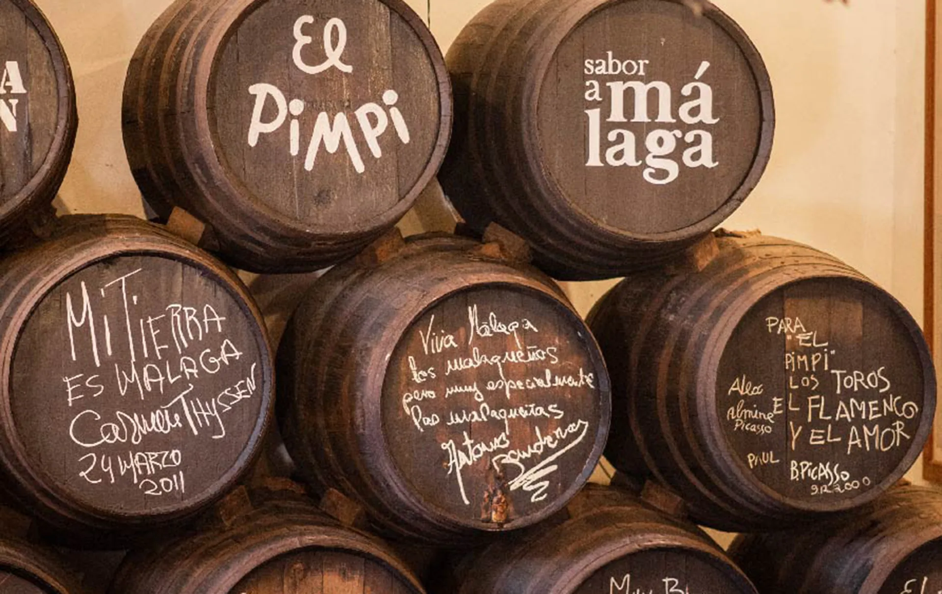 Restaurante El Pimpi: Un viaje por la historia, cultura y gastronomía de Málaga