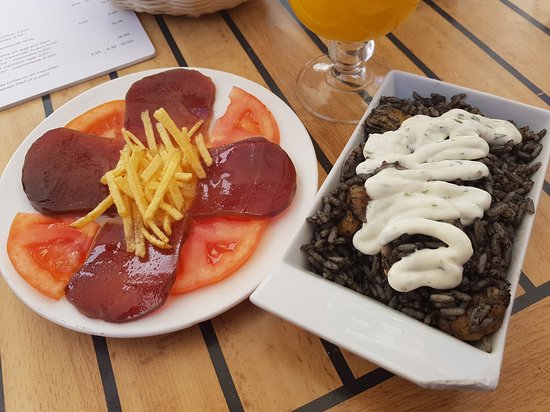 El Colmo: Sabor andaluz y atención excepcional en el corazón de Sevilla 1 el colmo