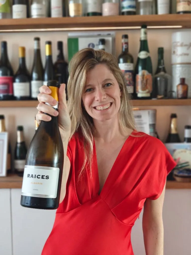 Raíces Ibéricas lanza su calendario de vino con 24 sumilleres y uvas en peligro de desaparecer 5 femke colenbie le julien