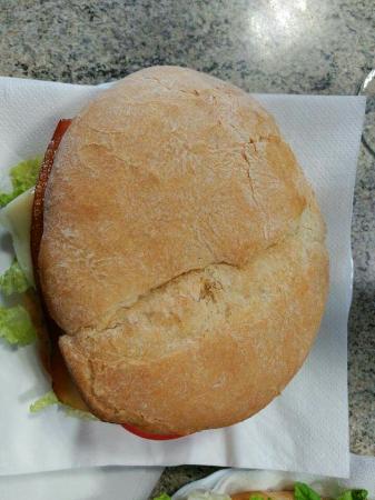 Fora Da Casa: Sabores españoles en un rincón acogedor de Ourense 1 fora da casa