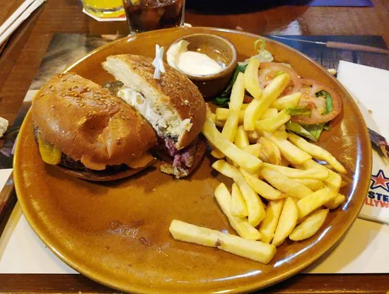 Foster’s Hollywood – Cordón: Auténtica parrilla americana en Burgos