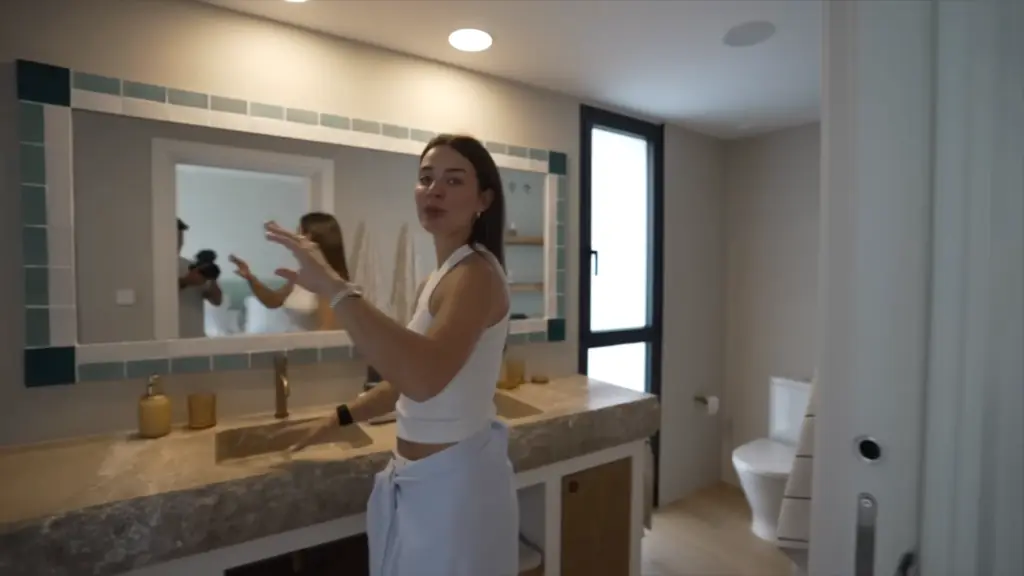 Laura Escanes se compra una casa en Menorca por 700.000 euros y avisa: «La conservaré toda la vida»