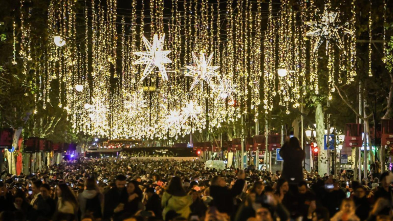 Las cinco fiestas de Nochevieja en Barcelona donde aún puedes entrar sin entrada anticipada 18 Las cinco fiestas de Nochevieja en Barcelona donde aún puedes entrar sin entrada anticipada