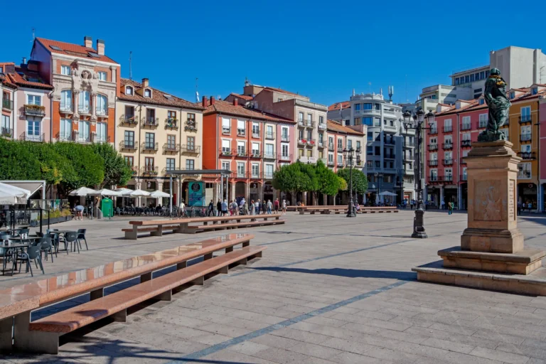 Qué ver en Burgos: 25 lugares imprescindibles entre historia, naturaleza y pueblos con encanto 4 Burgos