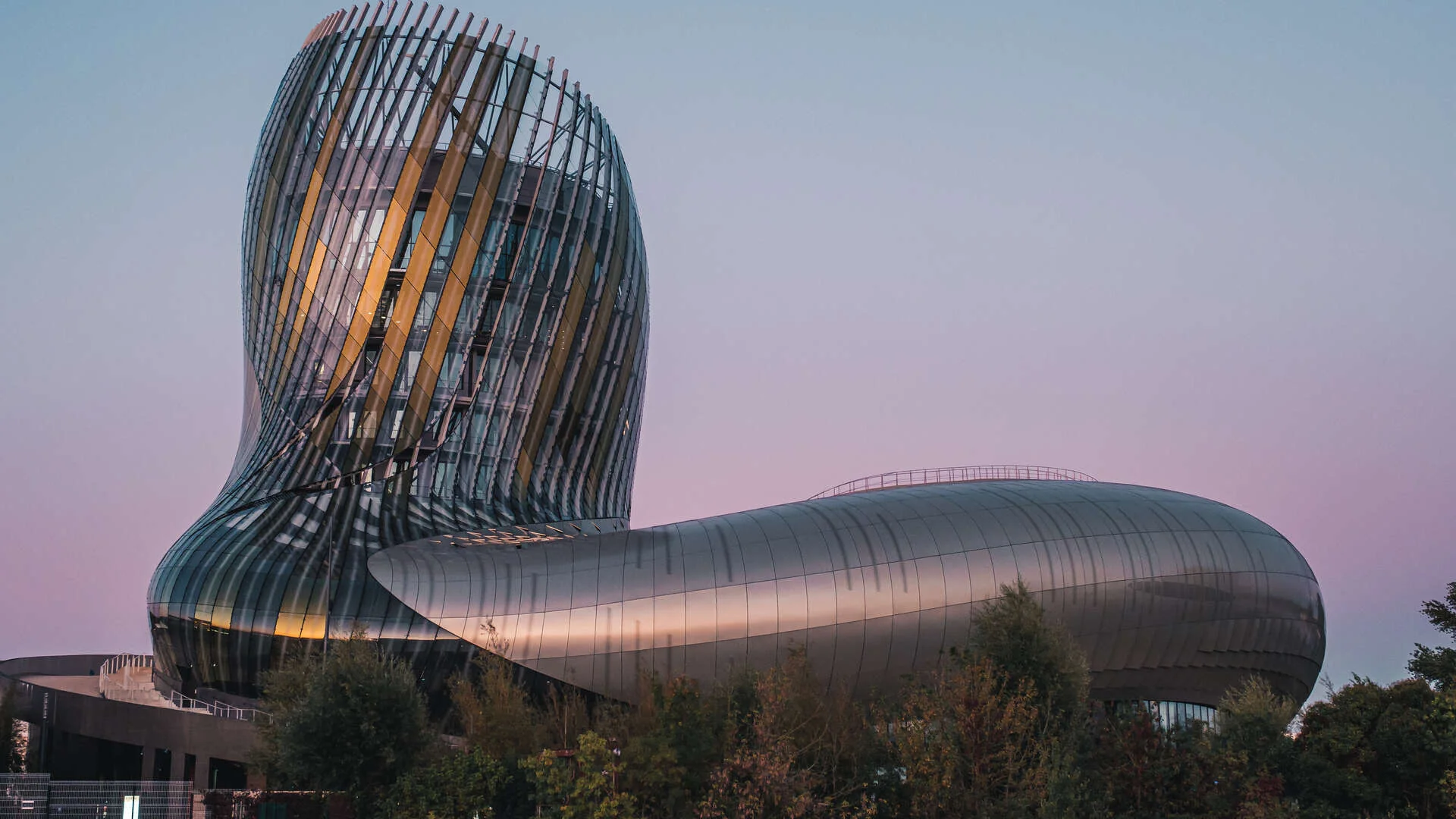 La Ciudad del Vino de Burdeos: el museo interactivo que todo amante del vino debería visitar al menos una vez 1 Ciudad del Vino de Burdeos