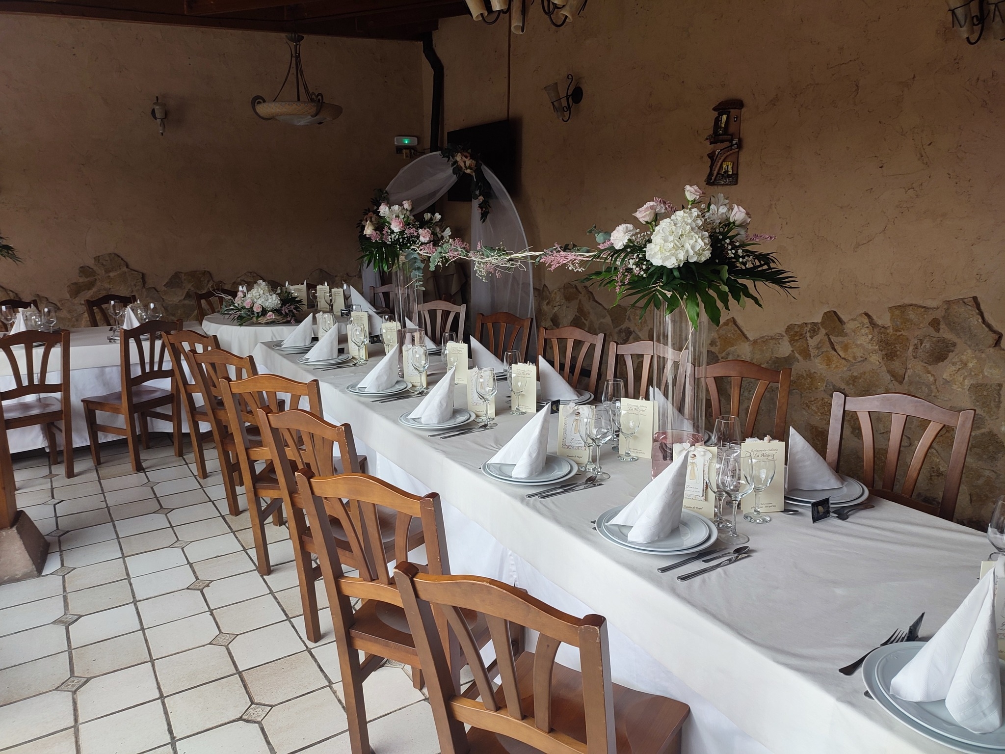 Restaurante Sidrería la Alegría: el oasis de las croquetas y el buen ambiente en Fuentes de Ropel 1 Restaurante Sidrería la Alegría
