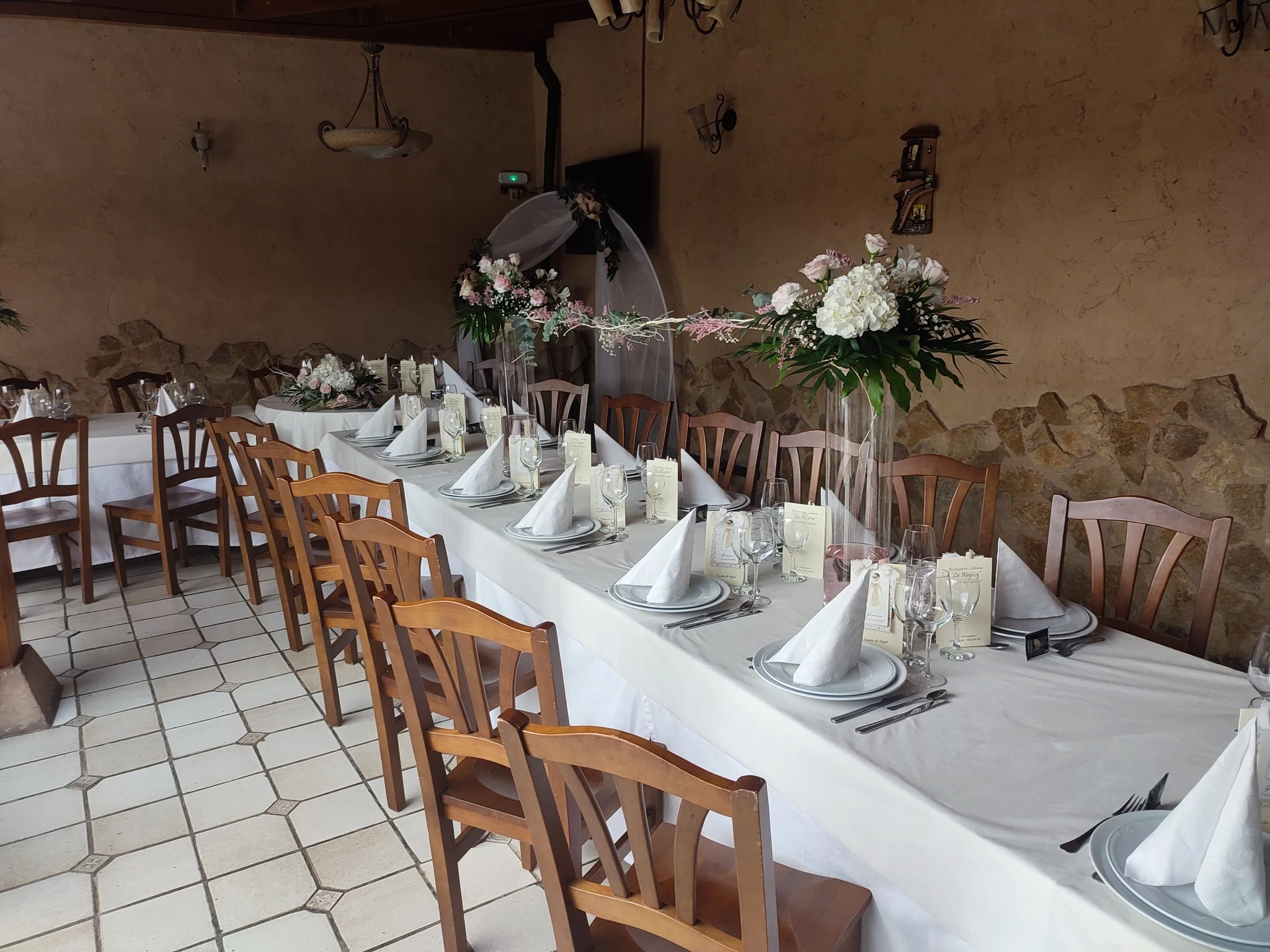Restaurante Sidrería la Alegría: el oasis de las croquetas y el buen ambiente en Fuentes de Ropel 1 Restaurante Sidrería la Alegría