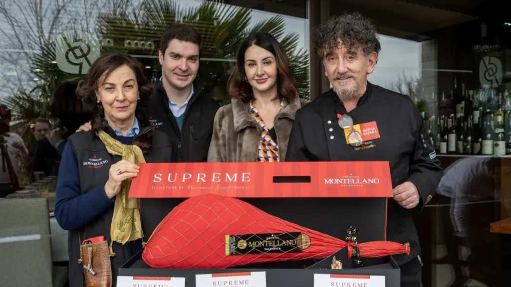 Solo 6 piezas en el mundo: el jamón "Supreme" de 3.000 euros firmado por Sanchidrián que esconde una causa heroica 2 Supreme Signature 2021