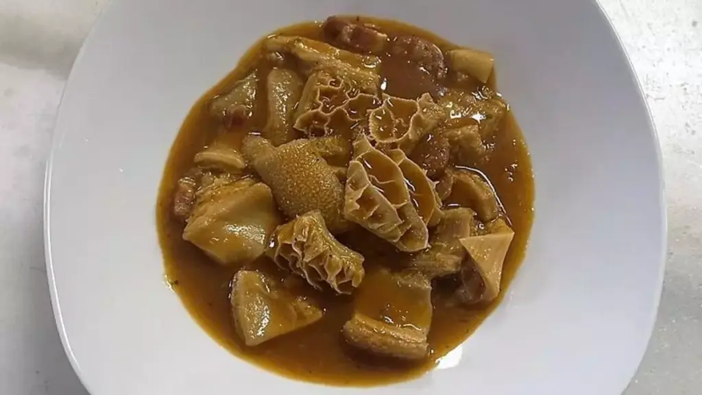 Los mejores callos de España se sirven en este histórico restaurante de Burgos abierto desde 1954 3 Callos de Restaurante Casa Avelino