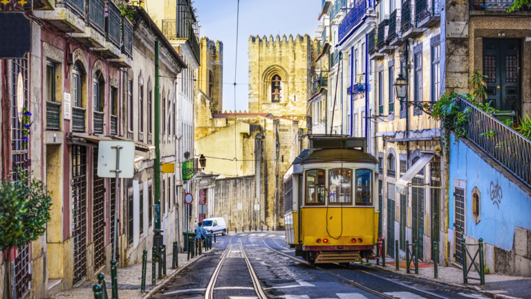 Qué ver en Lisboa: el truco para visitar los barrios de moda sin subir ni una sola cuesta y comiendo de lujo 5 Lisboa