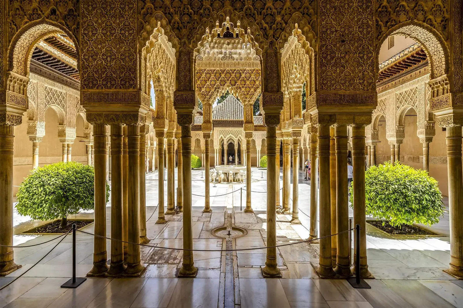 Qué ver en Granada: el plan maestro para esquivar las trampas y vivir la ciudad como una local más allá de la Alhambra 1 Granada