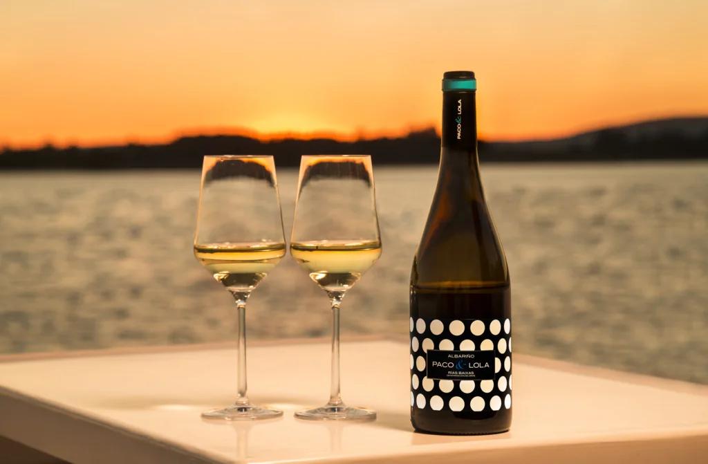Galicia conquista Londres: Paco & Lola, mejor bodega de vino blanco en los premios IWSC 2025 2 image 89