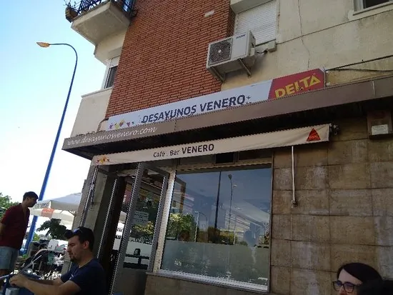 Venero: Desayunos irresistibles con auténticas migas en Badajoz 1 Venero: Desayunos irresistibles con auténticas migas en Badajoz