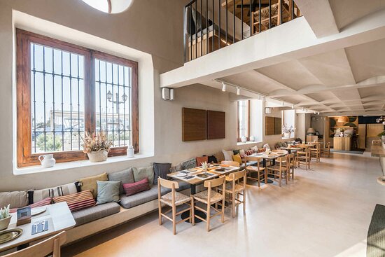 interior saona denia