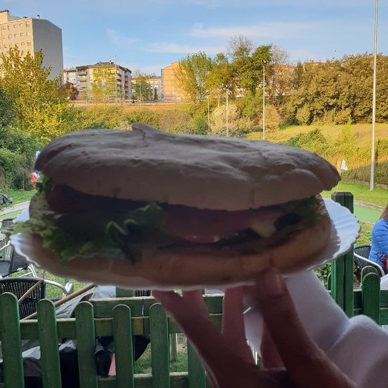 Bolavai: Un rincón acogedor en Ourense con deliciosa comida y un servicio excepcional 1 ocio y mas