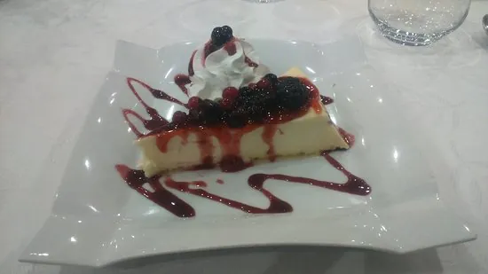 <strong>Olimpo: Delicias españolas en el corazón de Lucena</strong> 1 Olimpo: Delicias españolas en el corazón de Lucena