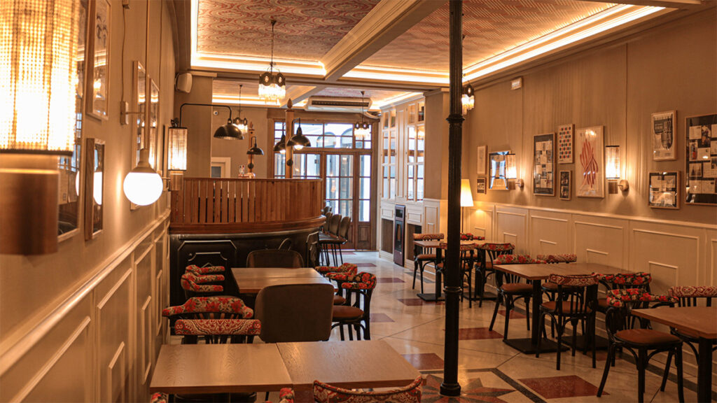 Autenticidad y fuego lento: el encanto del restaurante La Tertulia en la Plaza Chica de Zafra 1 restaurante la tertulia zafra