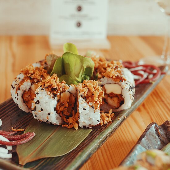 Sibuya Urban Sushi Bar - Pamplona: Deléitate con sushi innovador en el corazón de Pamplona 1 terremoto